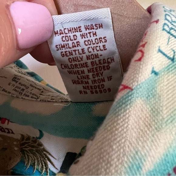 Caribbean Pineapple Men’s Hawaiian Maxwell Silk Blend Button Down Shirt, Large - Picture 7 of 9